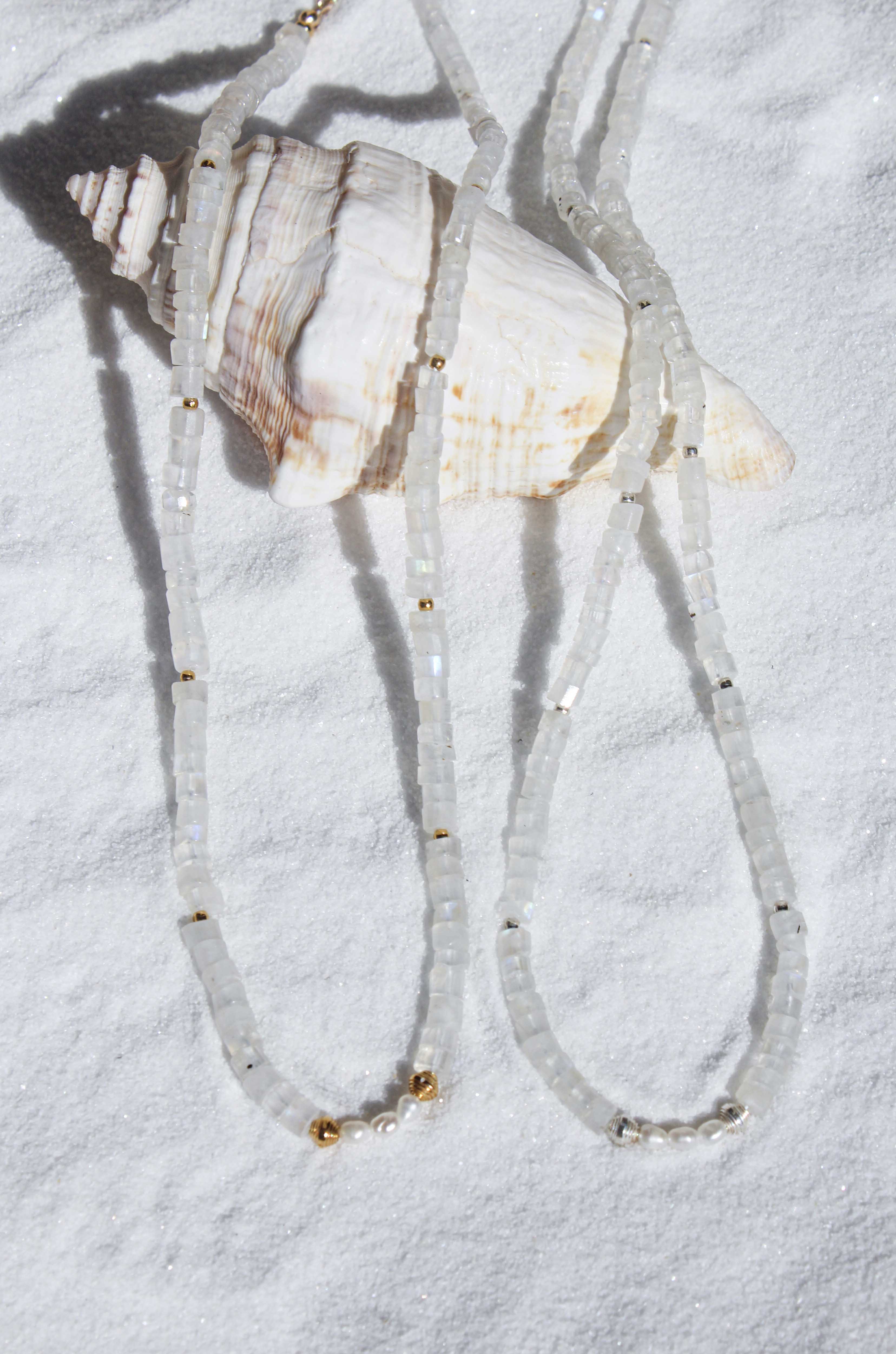 TEMPLE NECKLACE: Moonstone & Pearl - SILVER