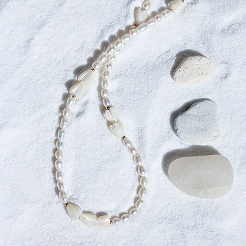 ALOHA NECKLACE: Mother of Pearl & Pearl - GOLD