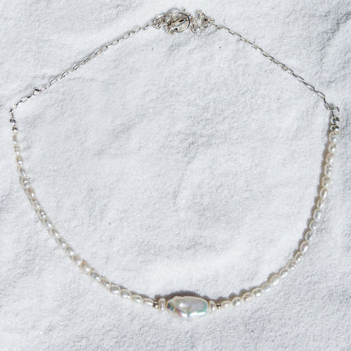 INAYA NECKLACE: Pearl + Biwa - SILVER