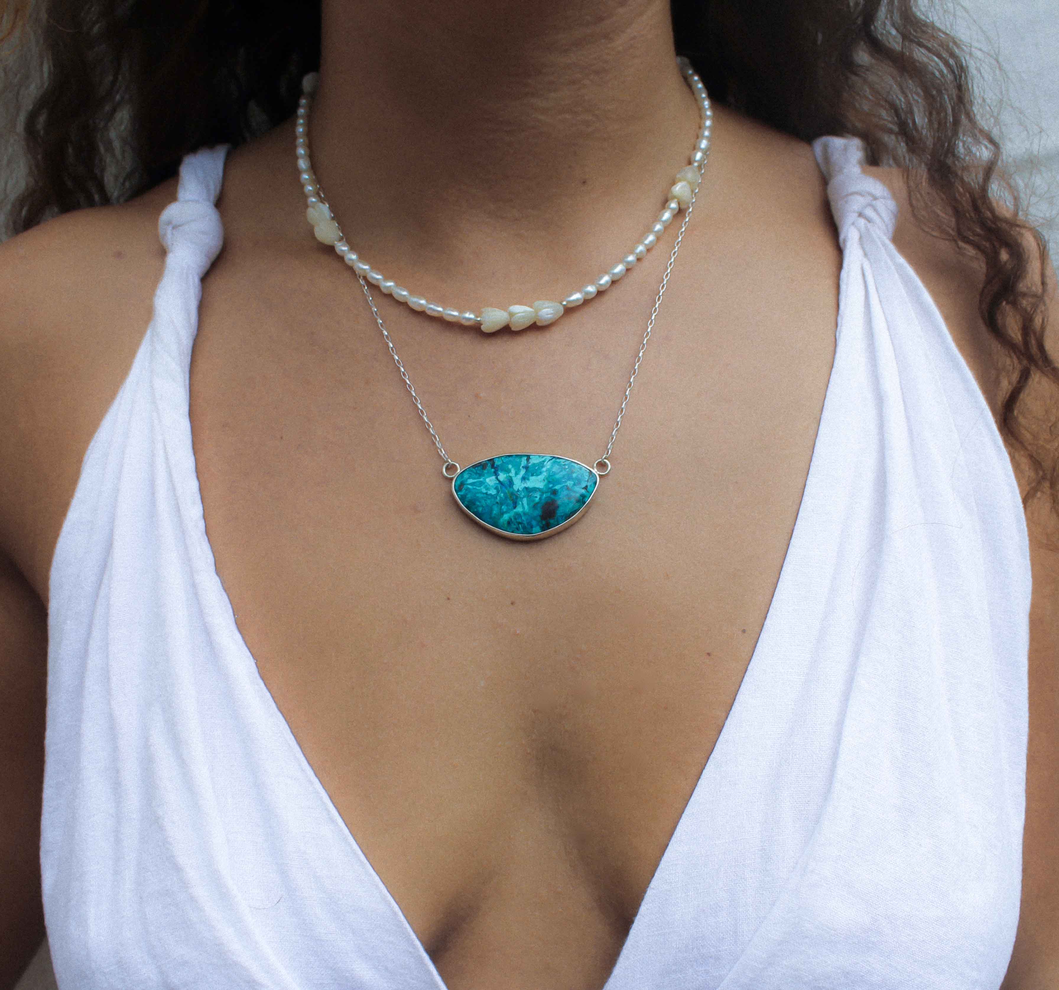 ALOHA NECKLACE: Mother of Pearl & Pearl - SILVER
