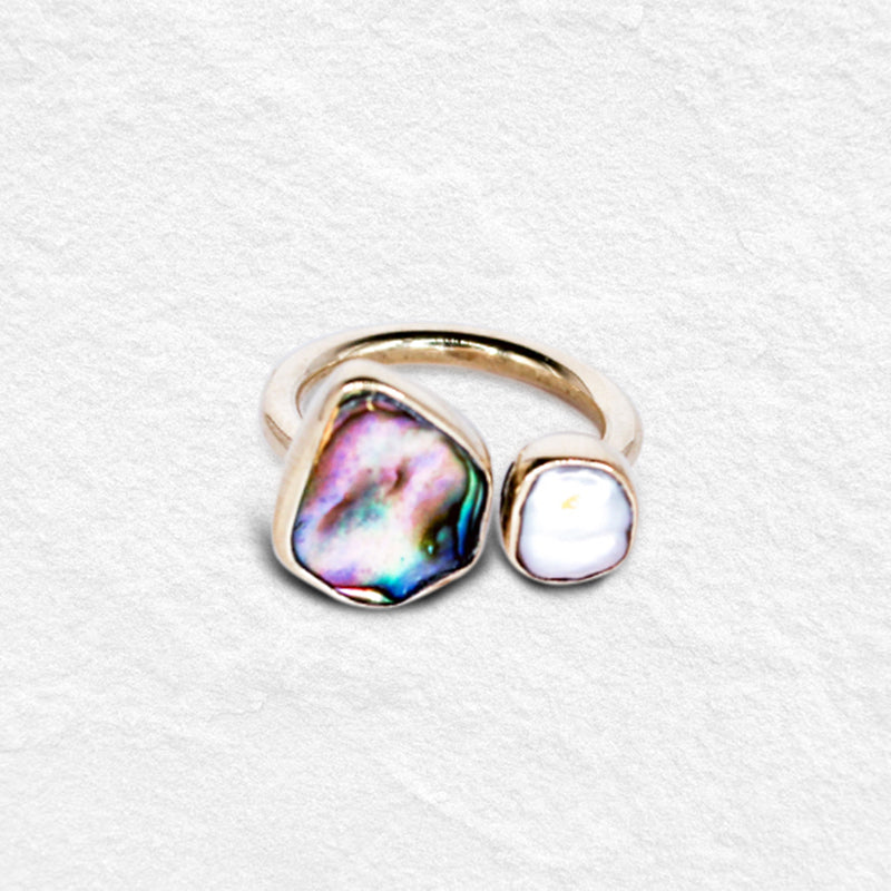 MOONGLADE RING: Pearl & Paua Shell