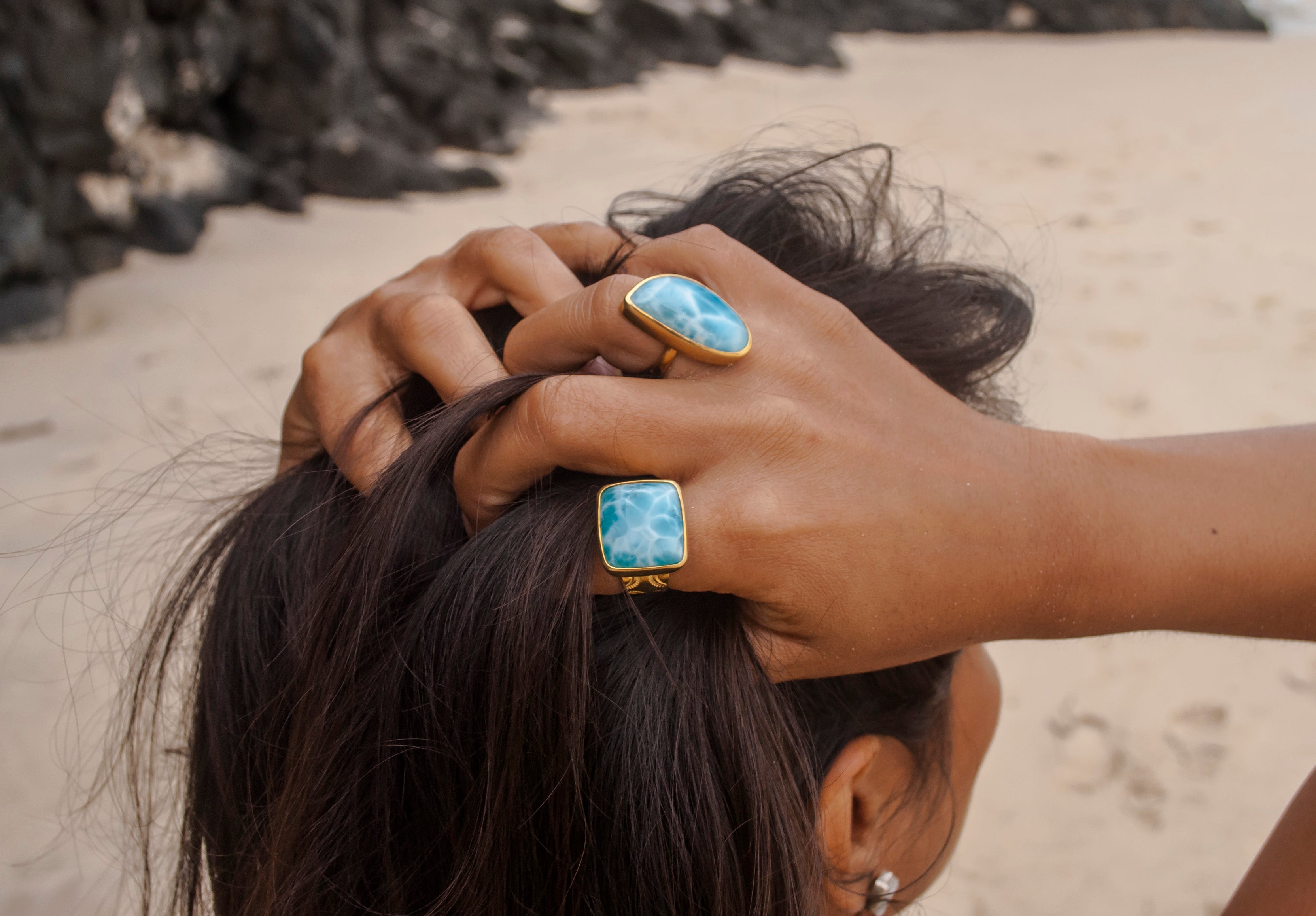 VENUS RING: Larimar