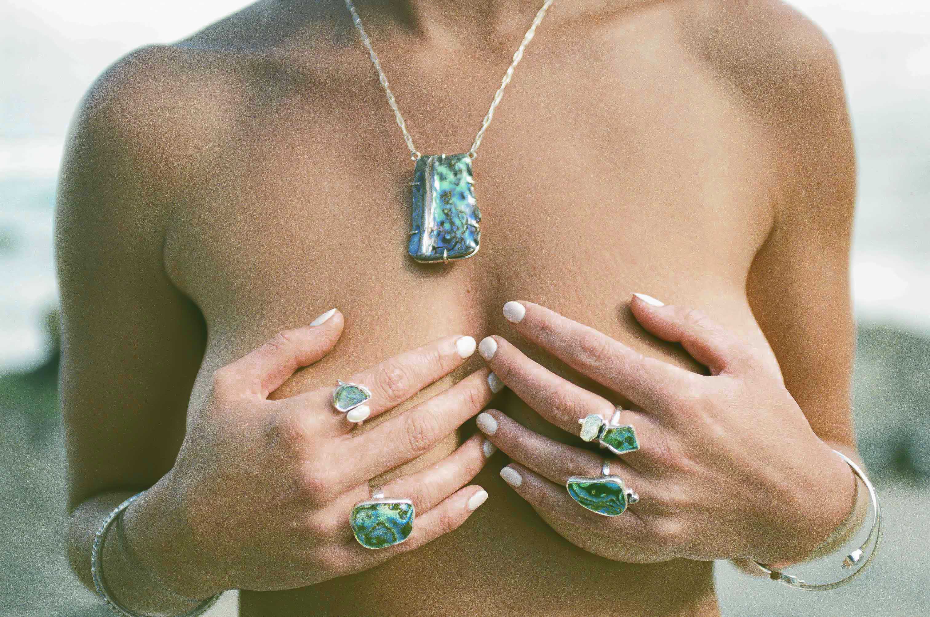 DROPLET RING: Paua Shell & White Sapphire