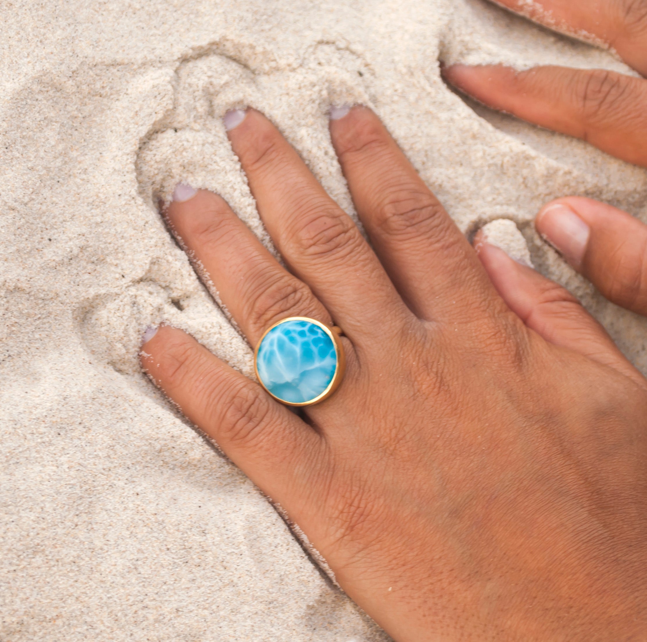 LIGHT RING: Larimar