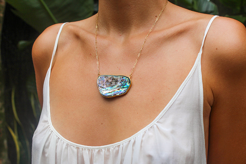 ALCHEMY NECKPIECE: Paua Shell