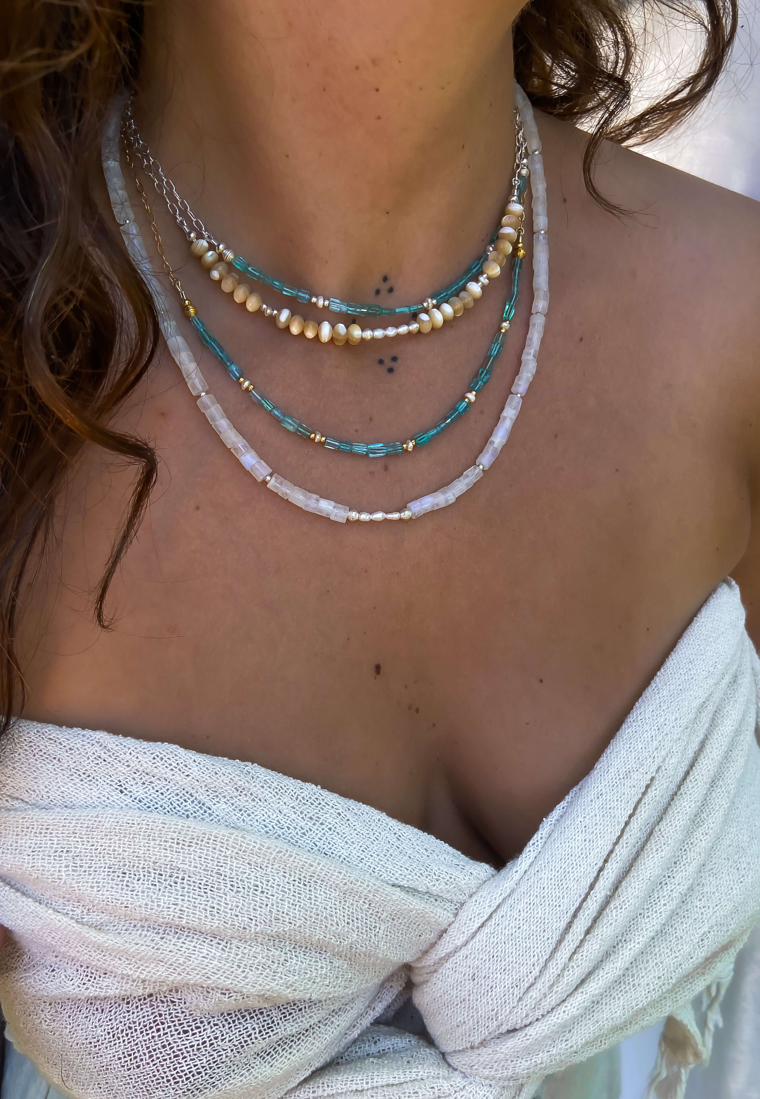 TEMPLE NECKLACE: Moonstone & Pearl - SILVER